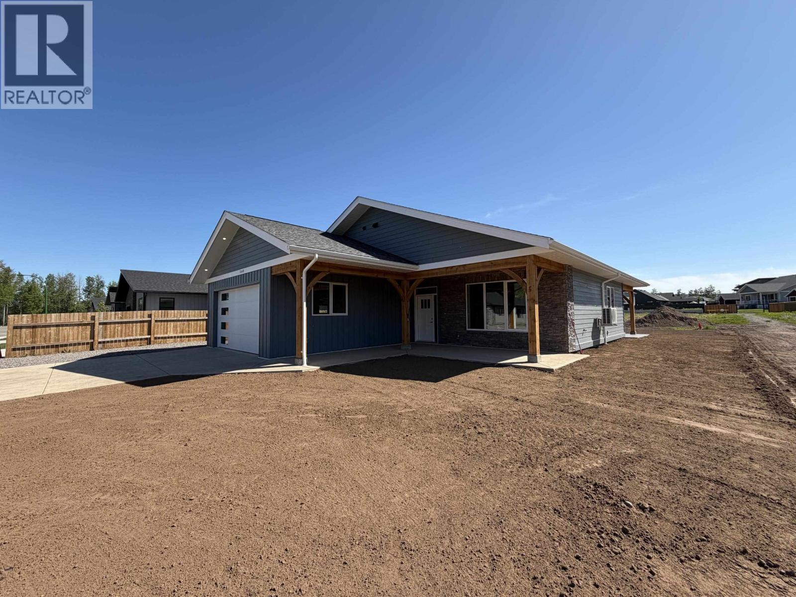 1040 PARKSIDE AVENUE - 4