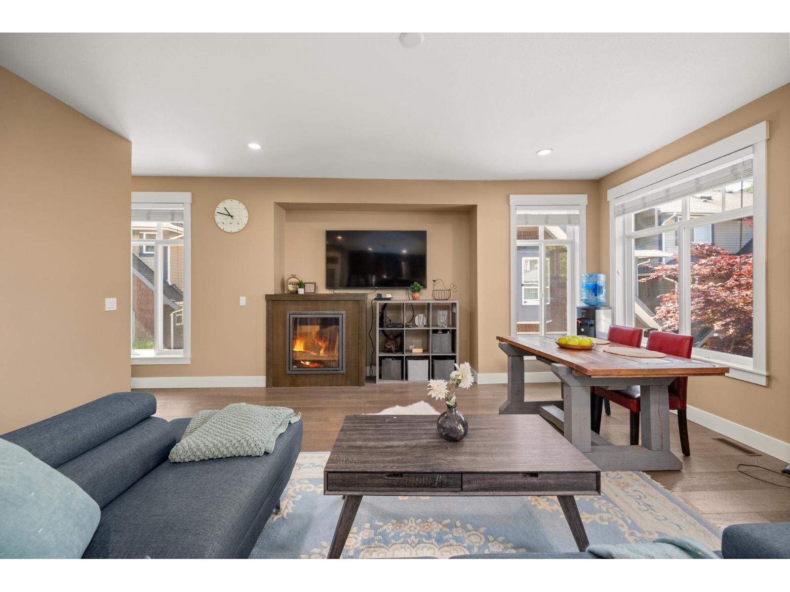 10 15977 26 AVENUE, Surrey