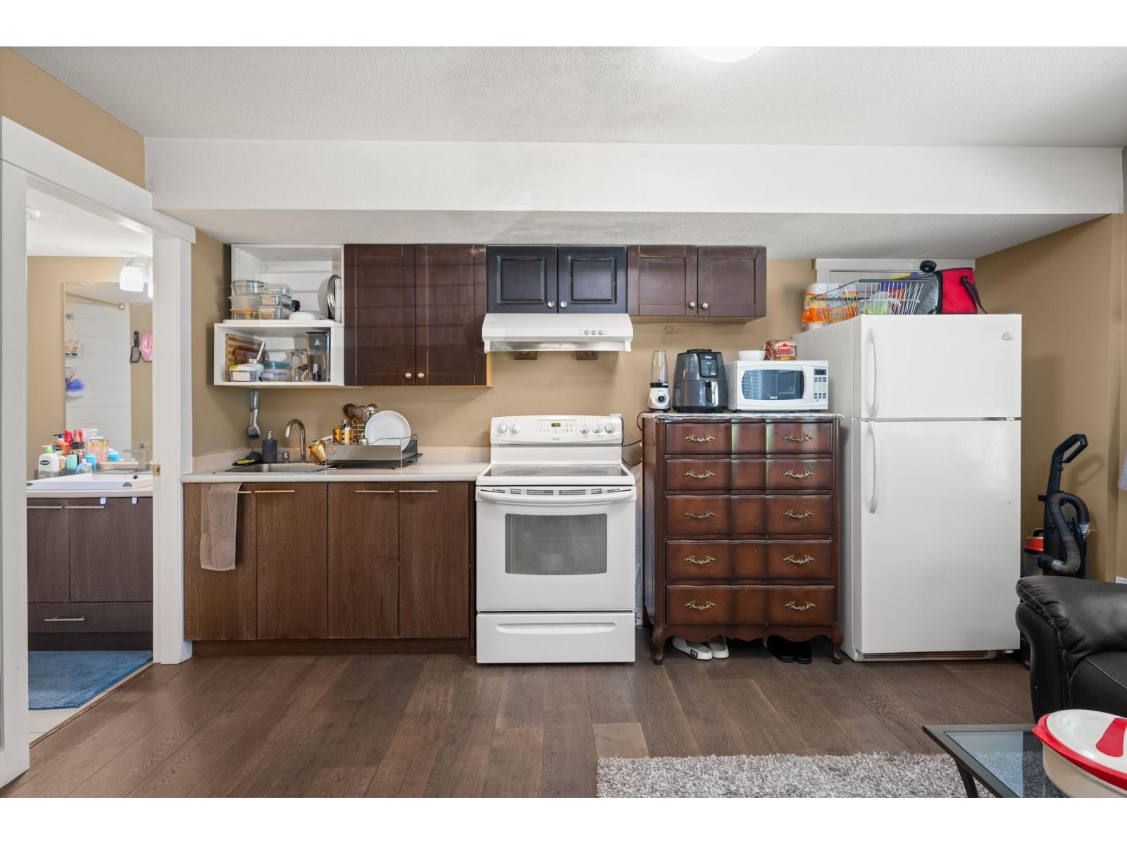 10 15977 26 AVENUE, Surrey
