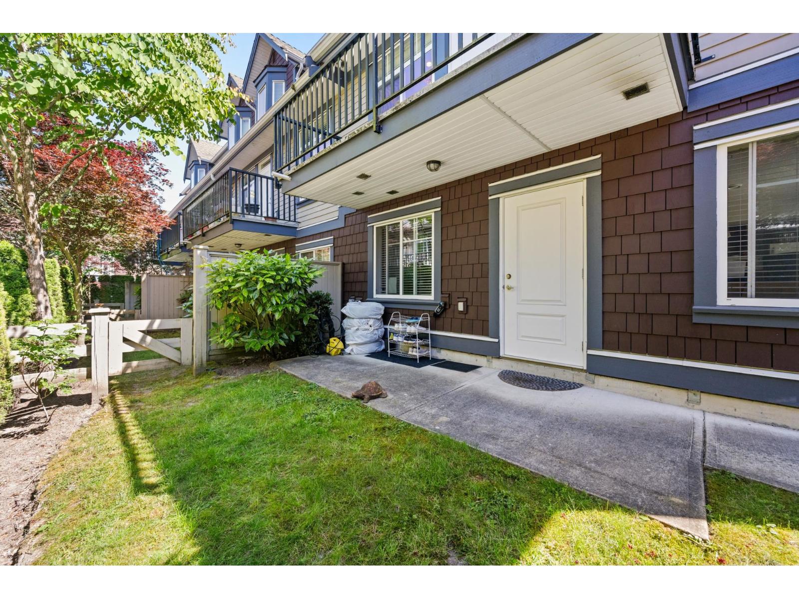 10 15977 26 AVENUE, Surrey