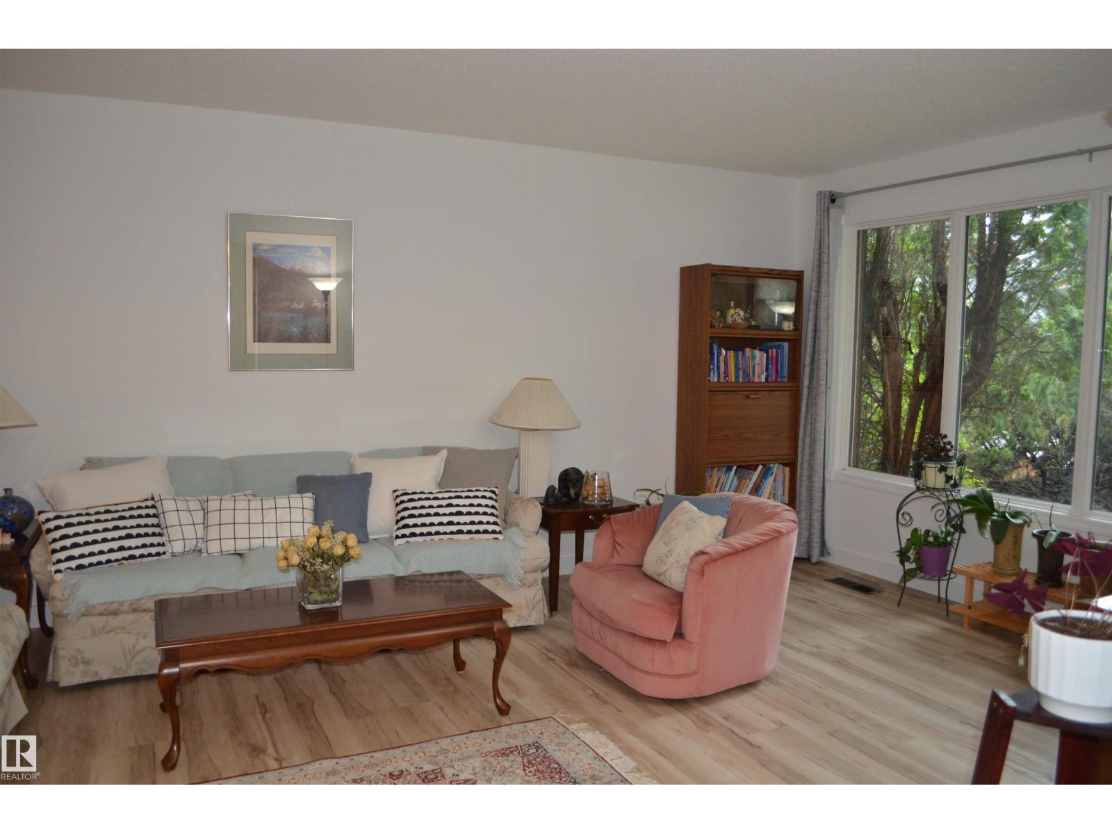 68 MARLBORO RD NW - 9