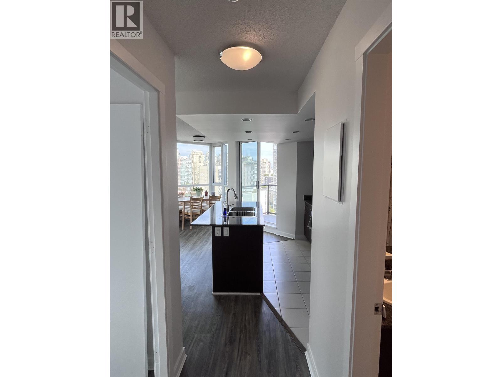 1602 1212 HOWE STREET, Vancouver