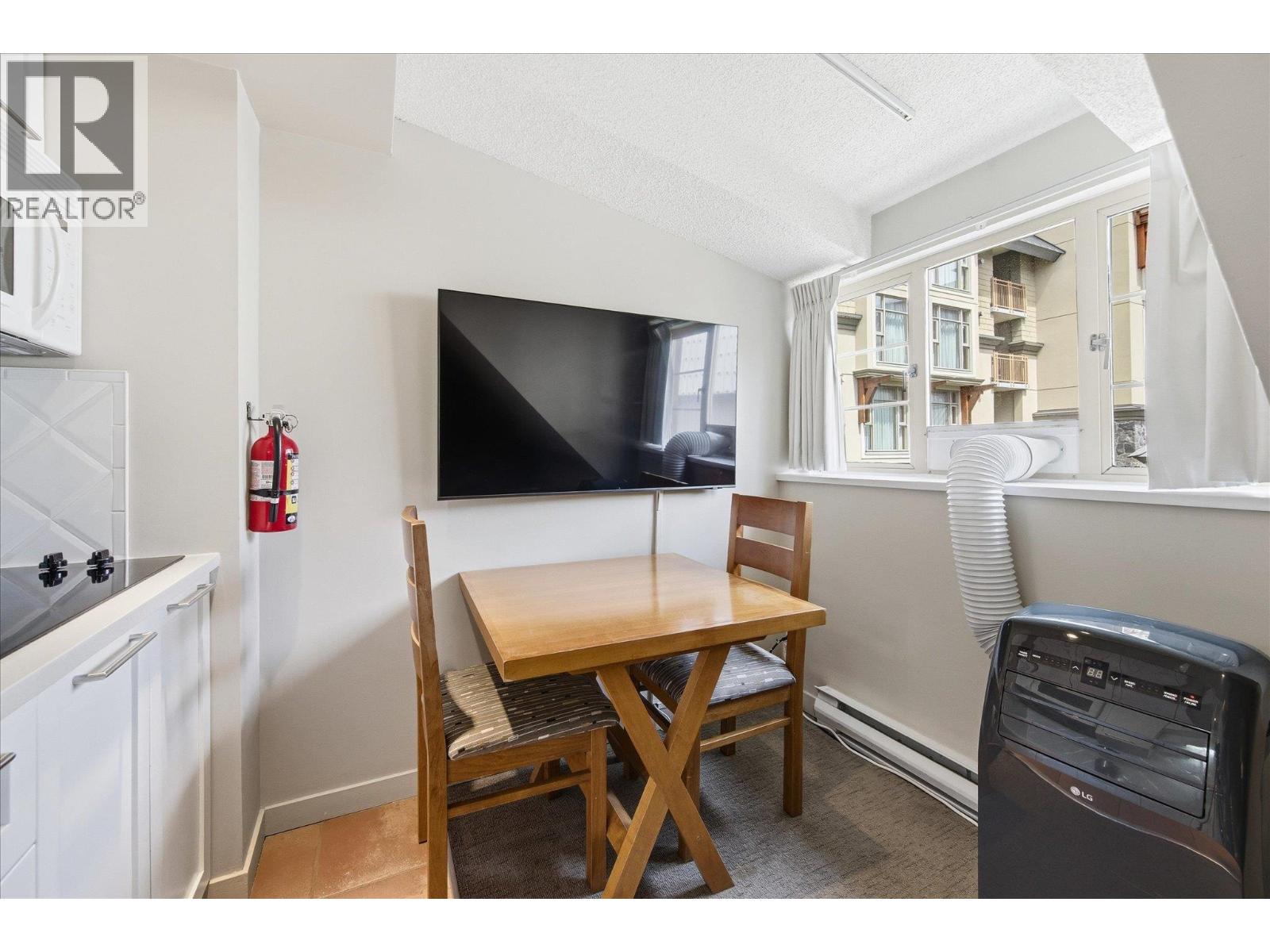 528 4295 BLACKCOMB WAY, Whistler