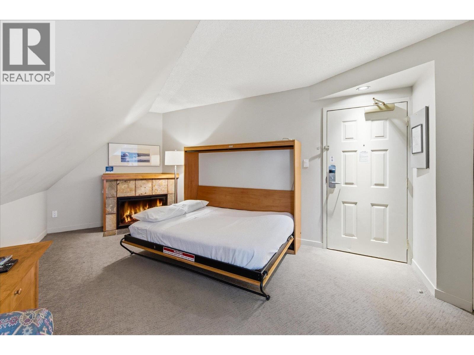 528 4295 BLACKCOMB WAY, Whistler