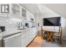 528 4295 Blackcomb Way, Whistler, BC V8E0X2 Photo 9