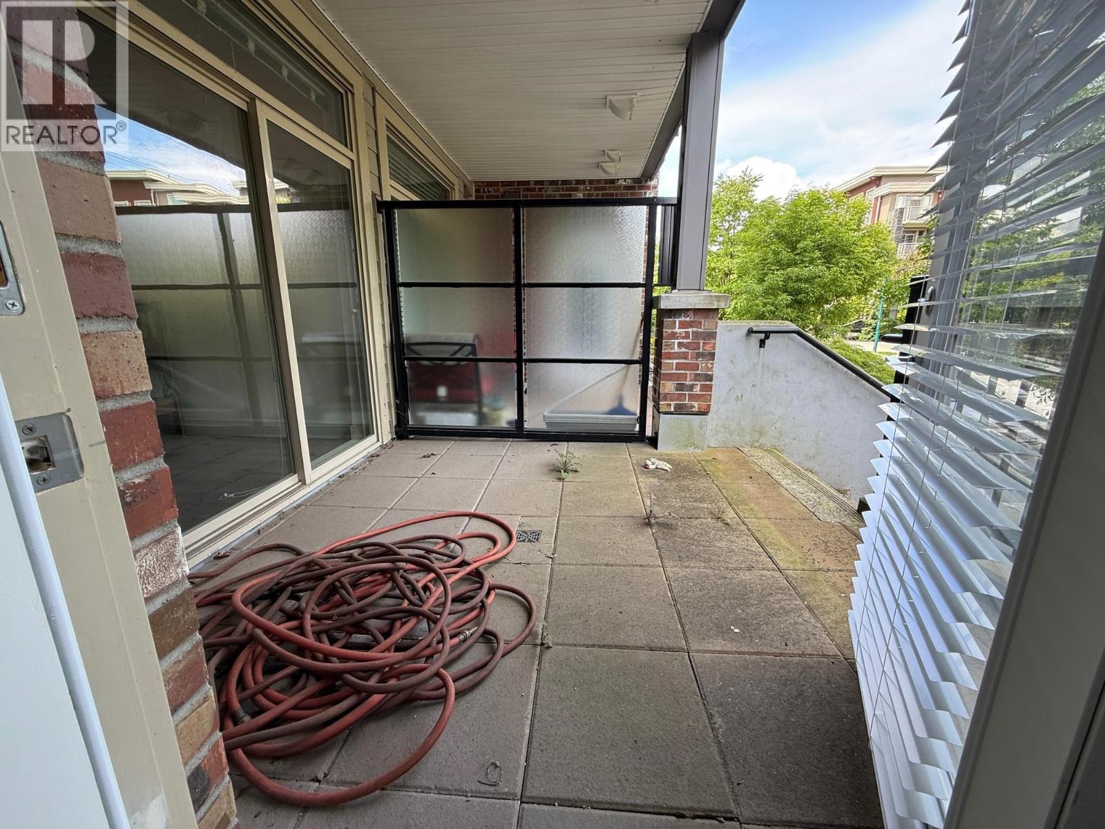 106 2436 KELLY AVENUE, Port Coquitlam