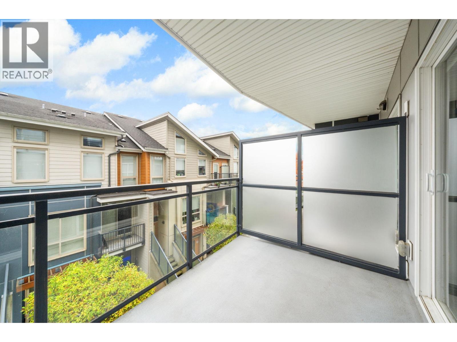 313 10155 RIVER DRIVE, Richmond