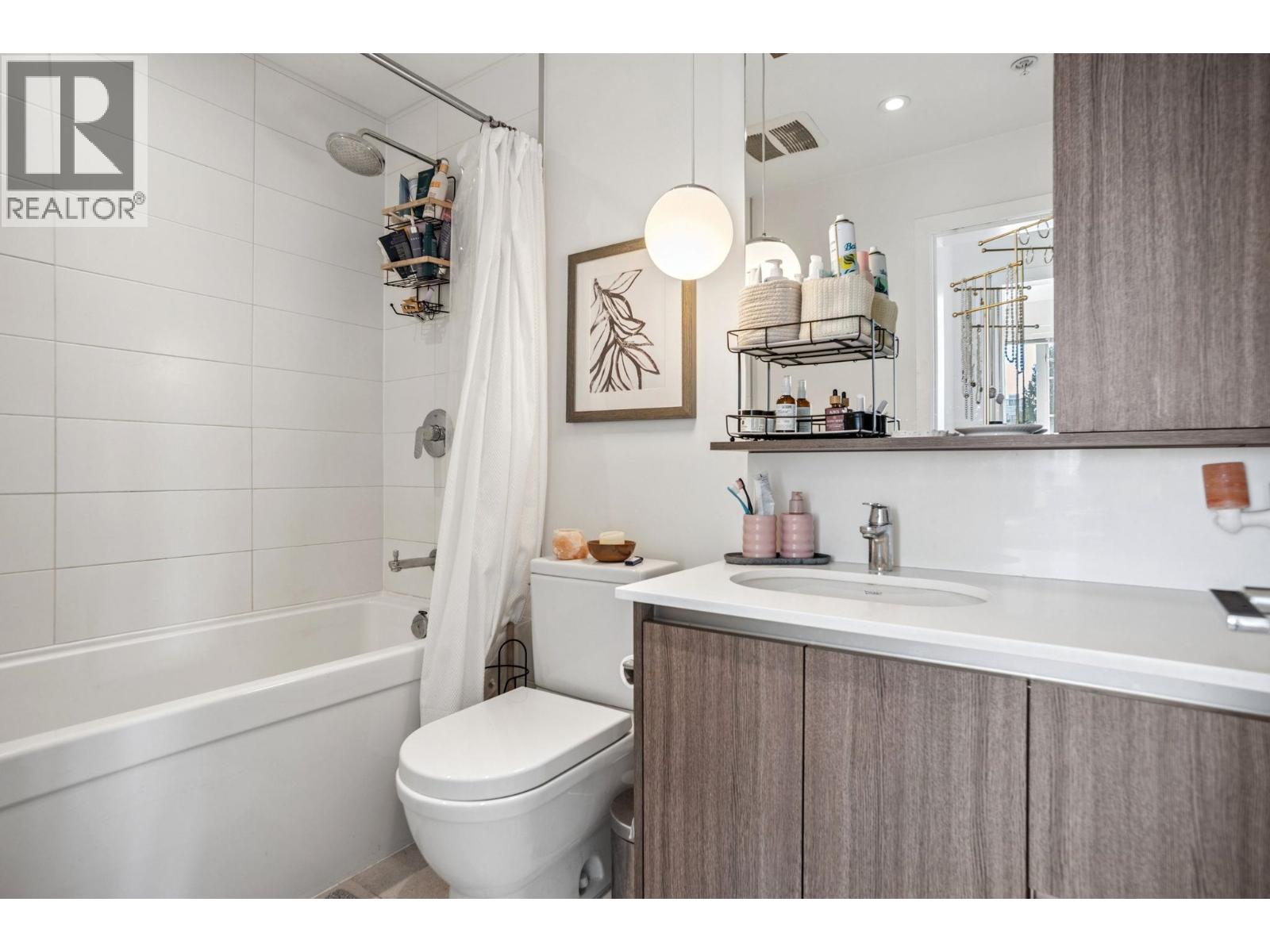 504 516 FOSTER AVENUE, Coquitlam