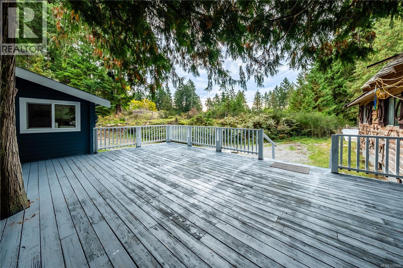 336 Hemlock Ave - 34