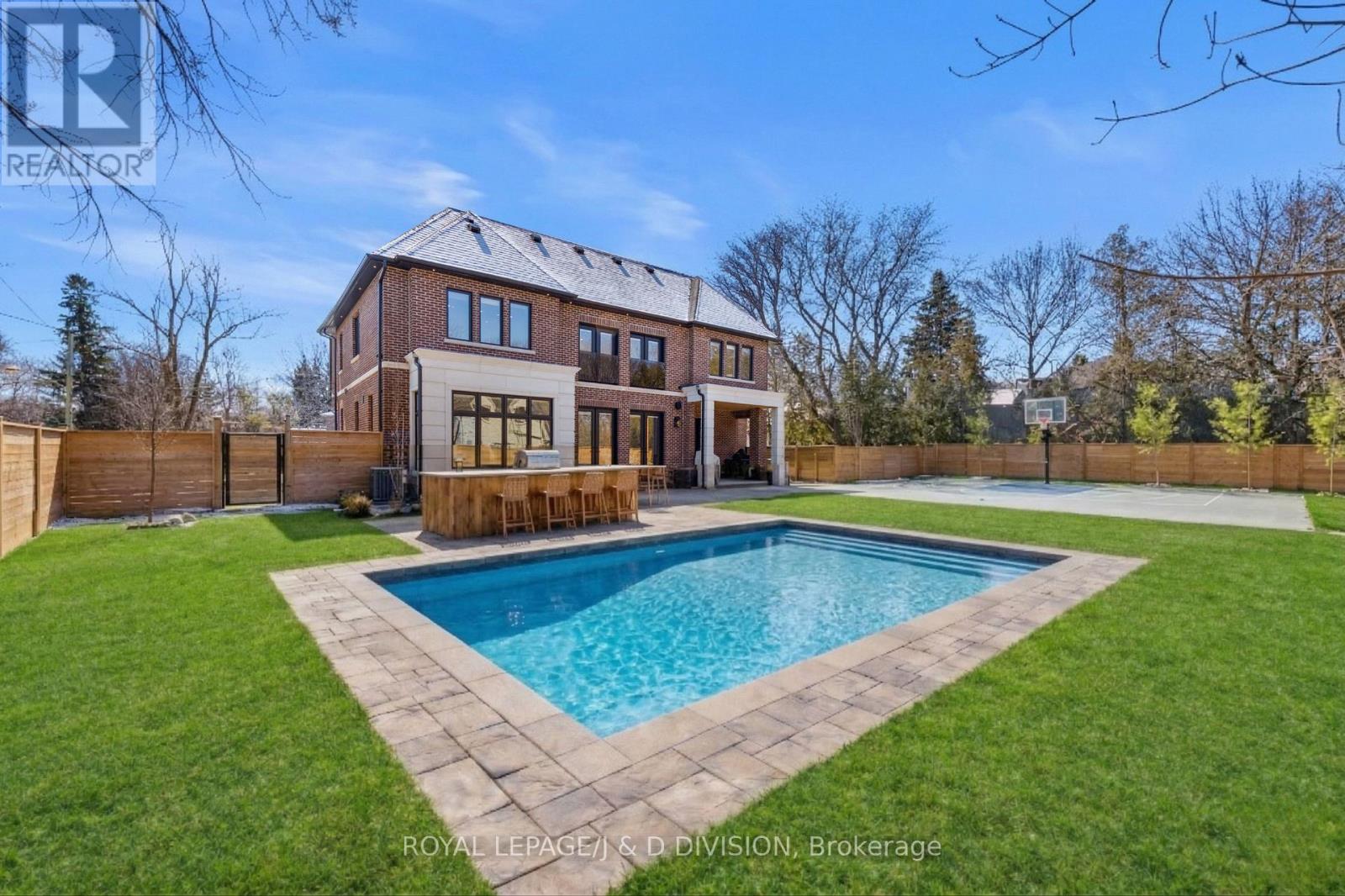 4 PINE RIDGE DRIVE