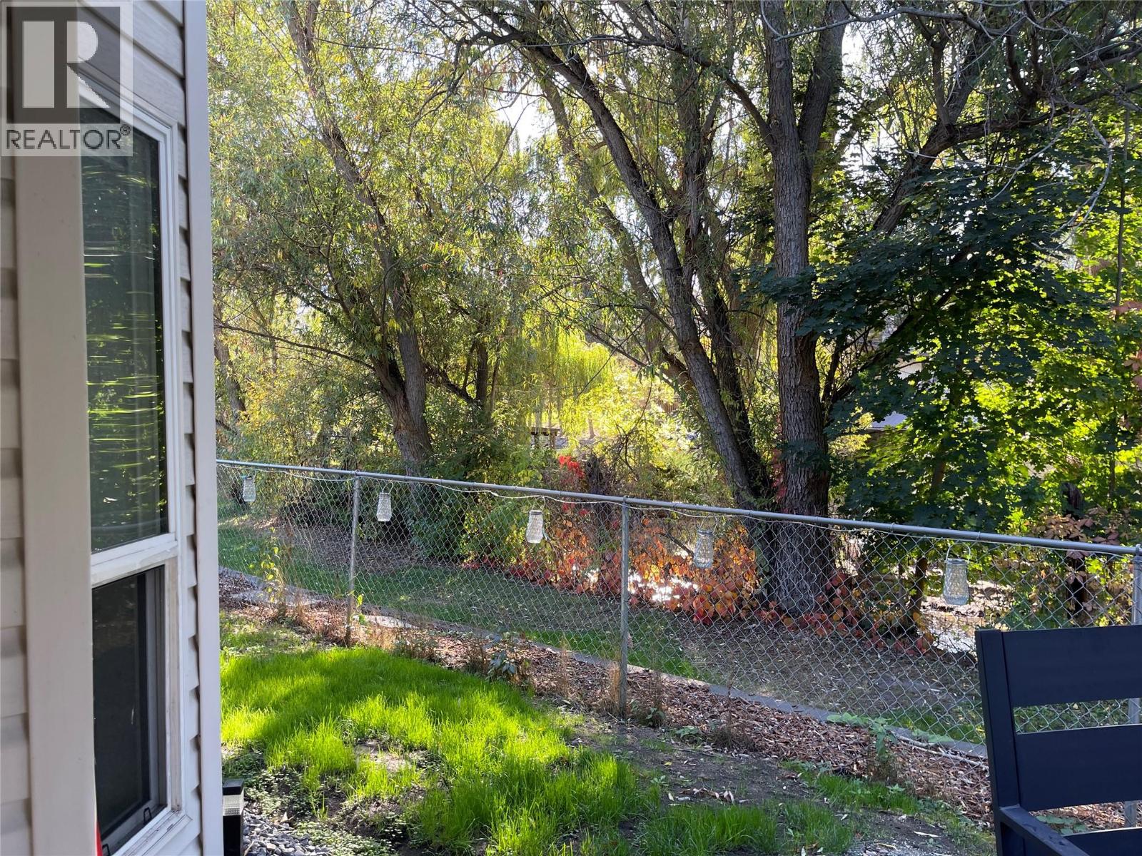 #9 602 Browne Road - 17