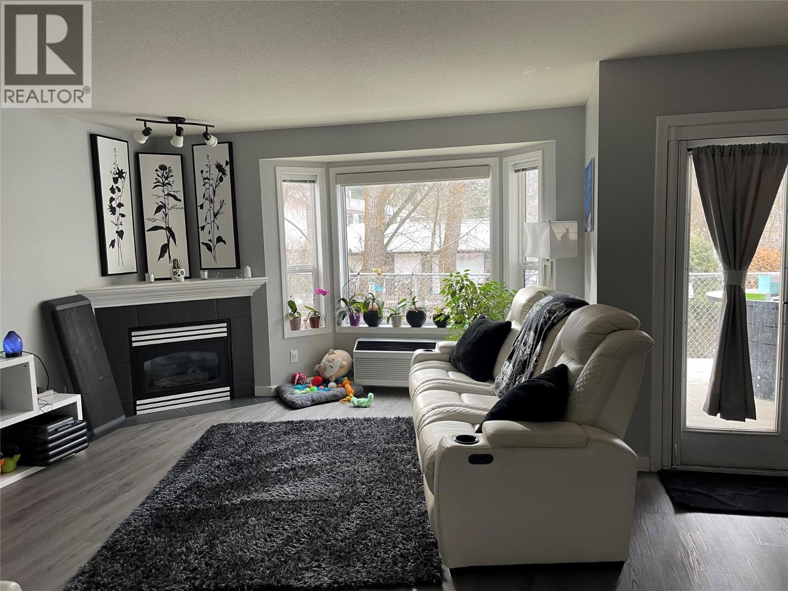 602 Browne Road Unit# 9, Vernon