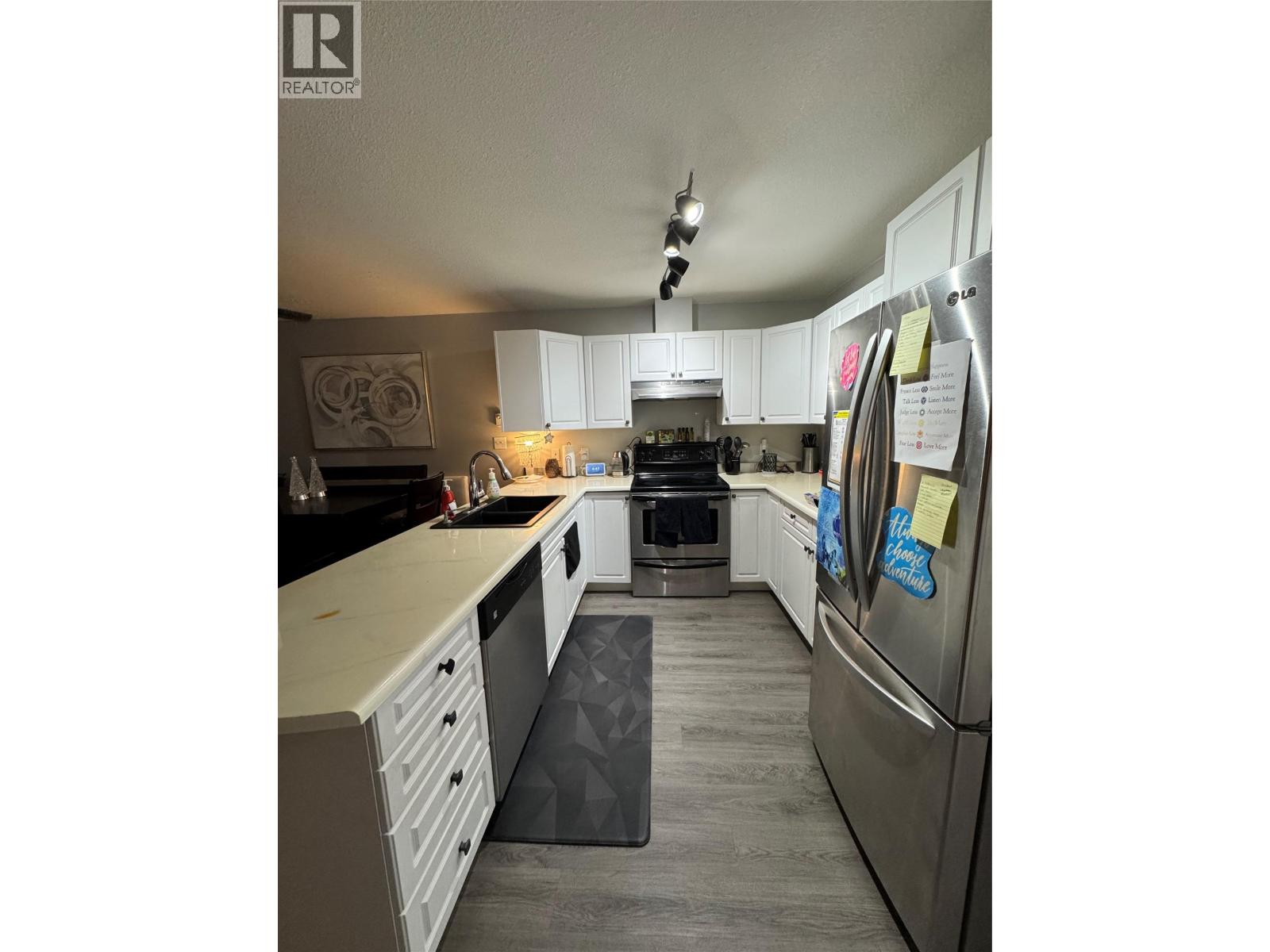 602 Browne Road Unit# 9, Vernon