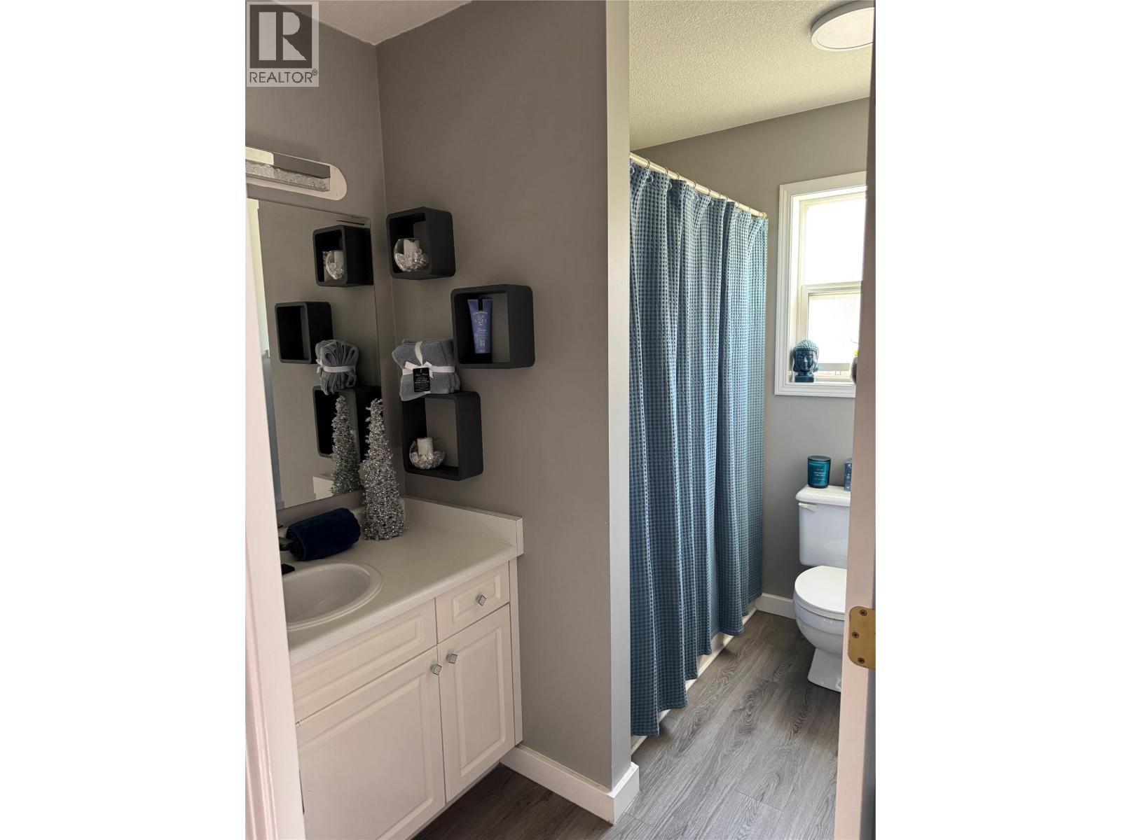 602 Browne Road Unit# 9, Vernon