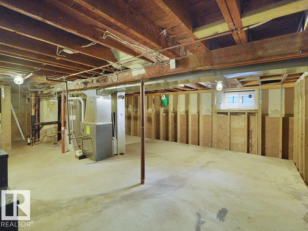 11002 106 AV NW - 43