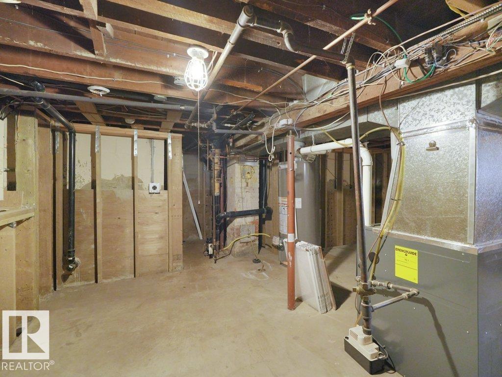 11002 106 AV NW - 45