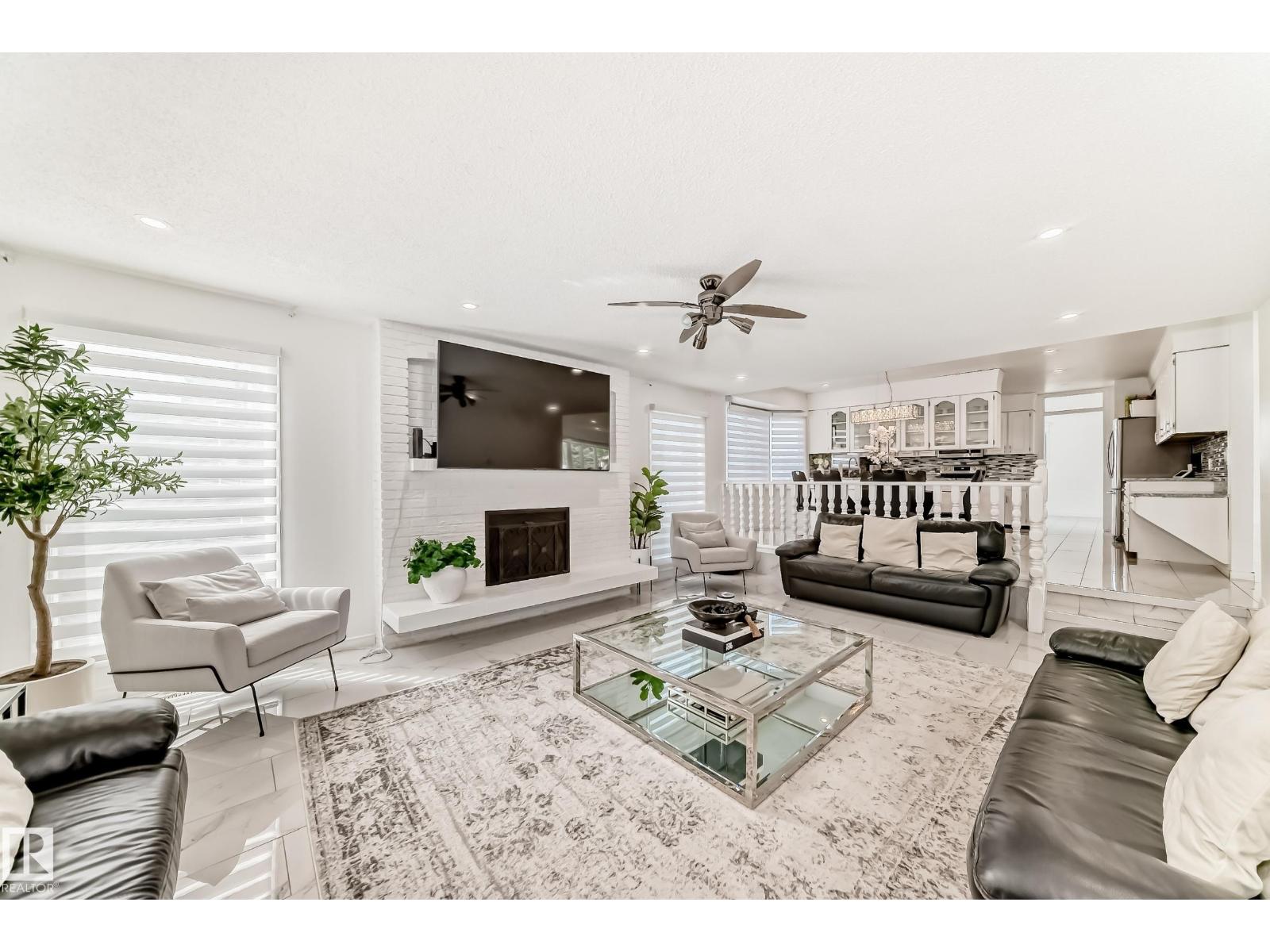 9815 159 AV NW - 30