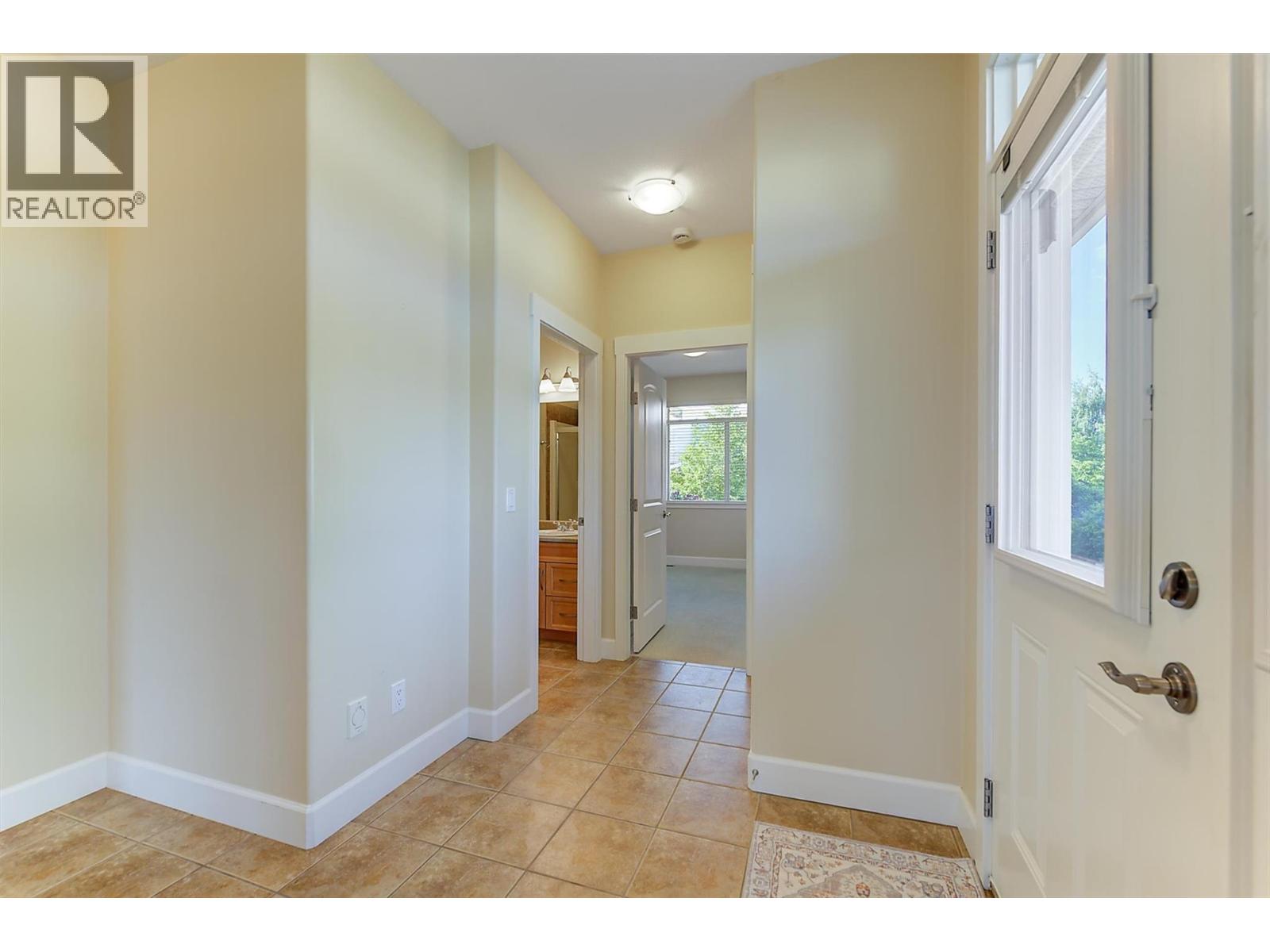 #135 4035 Gellatly Road S - 9