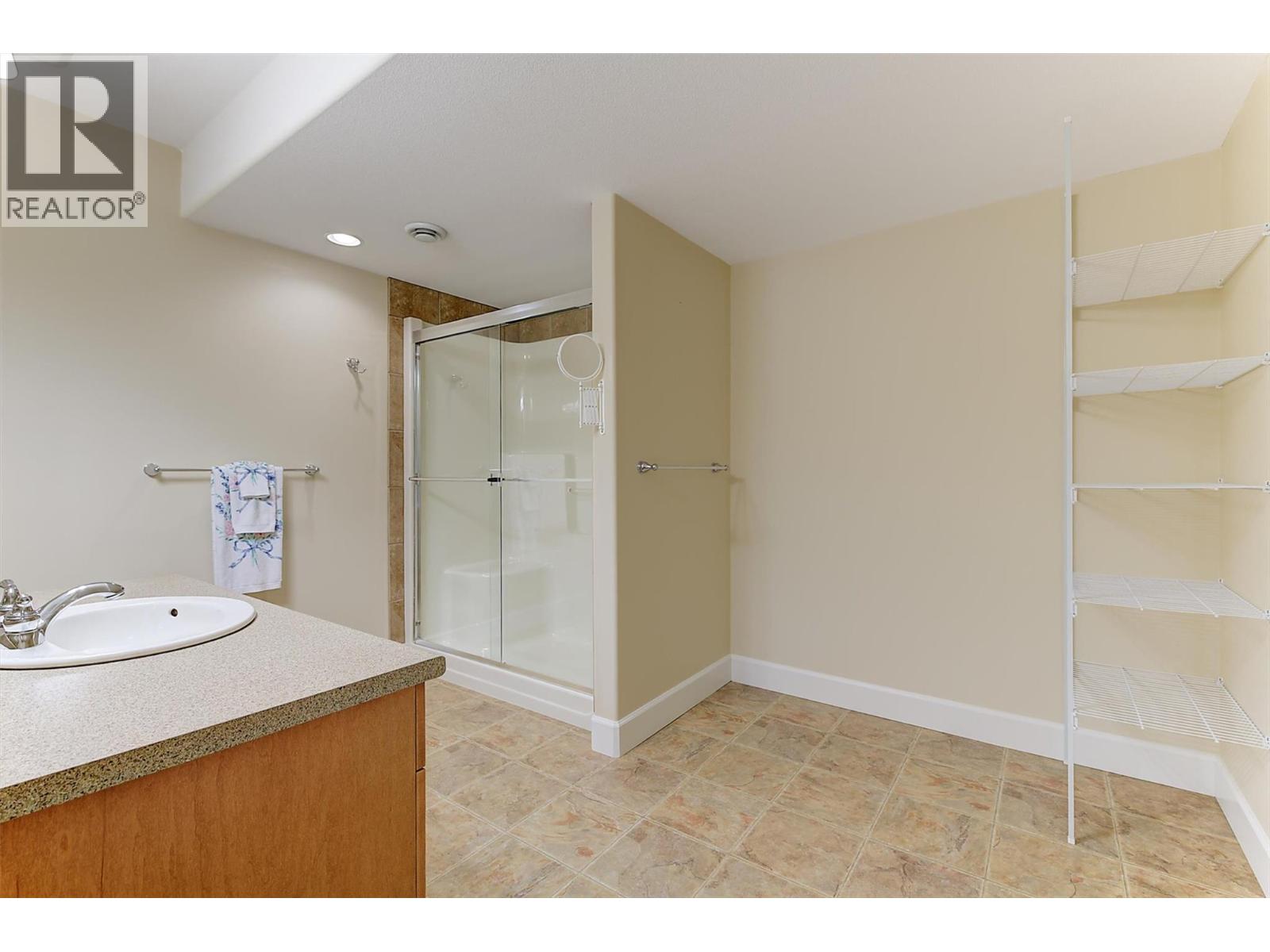 #135 4035 Gellatly Road S - 41
