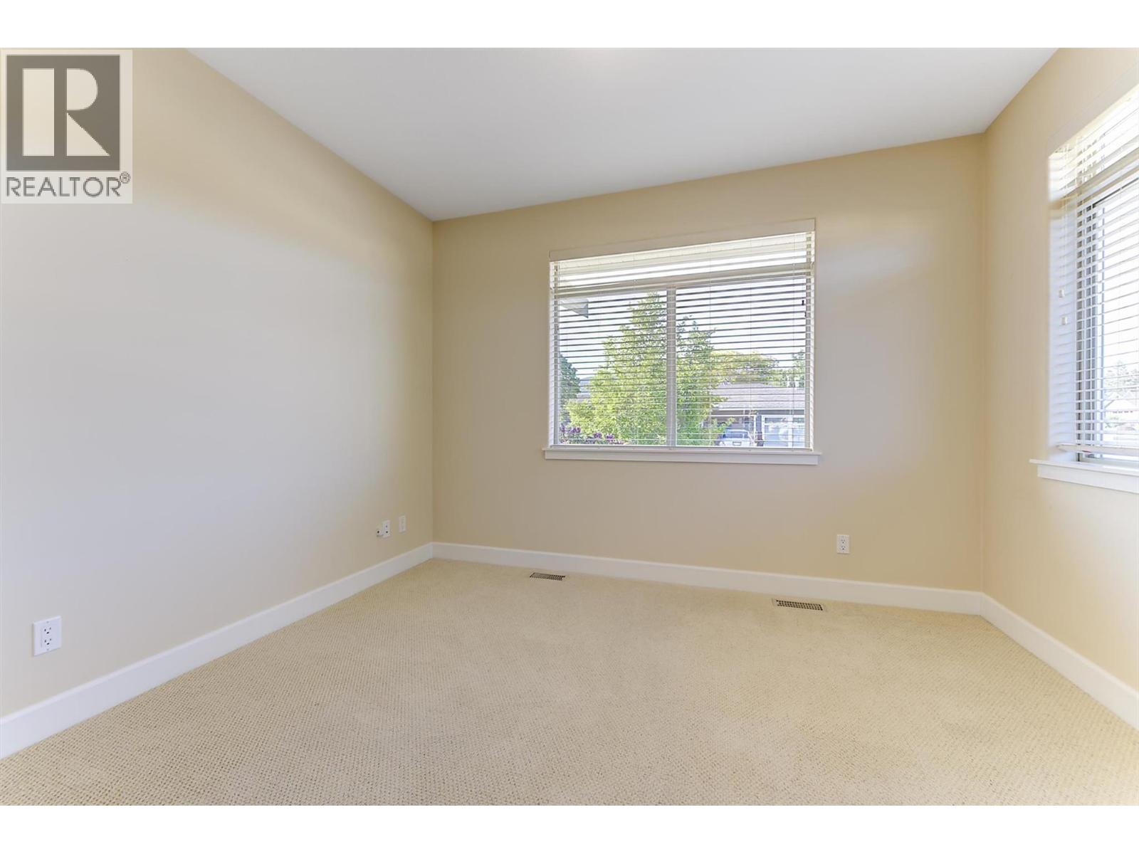 135 4035 Gellatly Road South, West Kelowna
