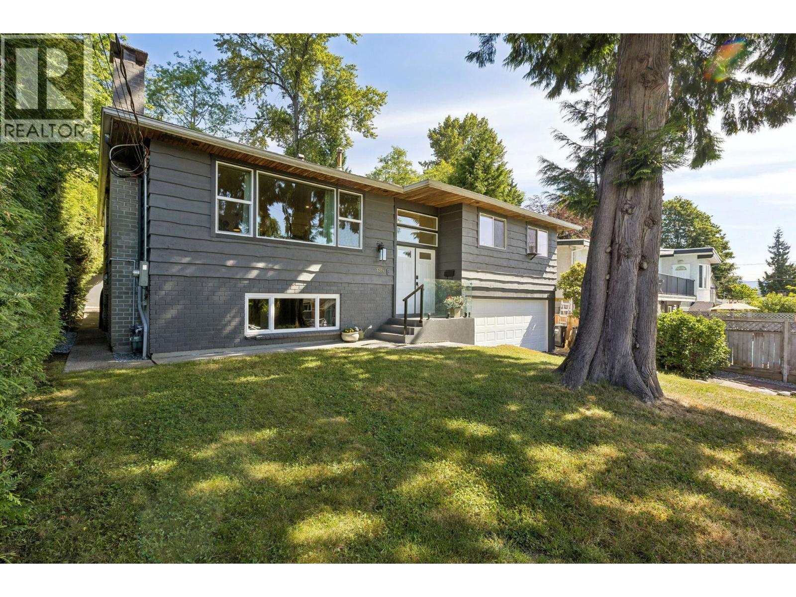 1214 EASTVIEW ROAD, North Vancouver