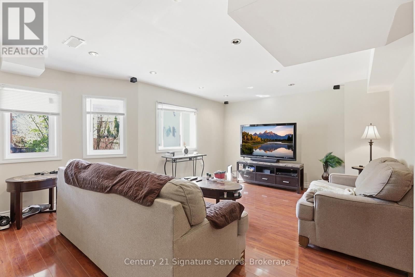 784 AVONSHIRE COURT - 34