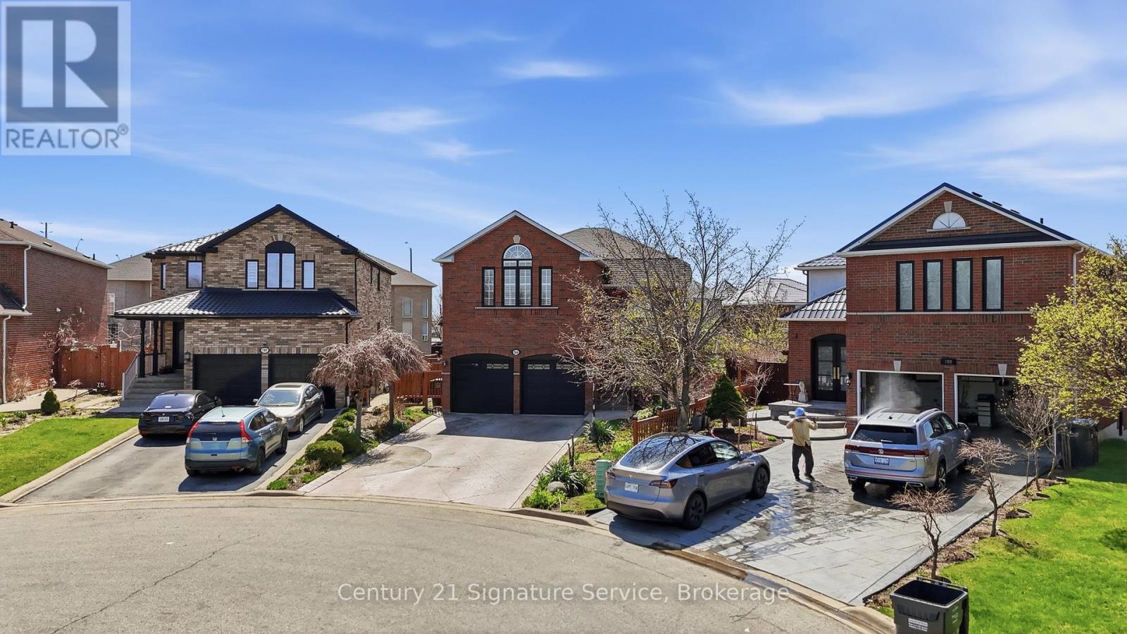 784 AVONSHIRE COURT - 6