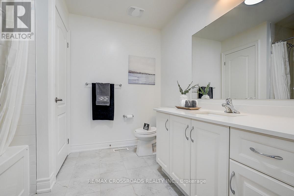 40 DEER PASS ROAD - 40