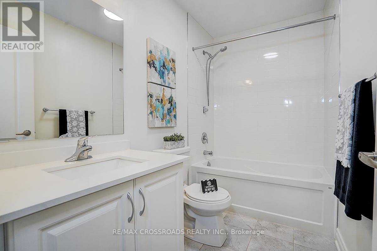 40 DEER PASS ROAD - 42