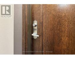 904 - 15 North Park Road, Vaughan, ON L4J0A1 Photo 6