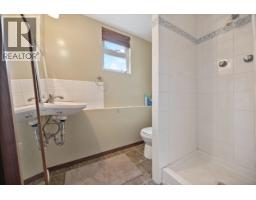 1530 Sherlock Avenue, Burnaby, BC V5A2M8 Photo 36
