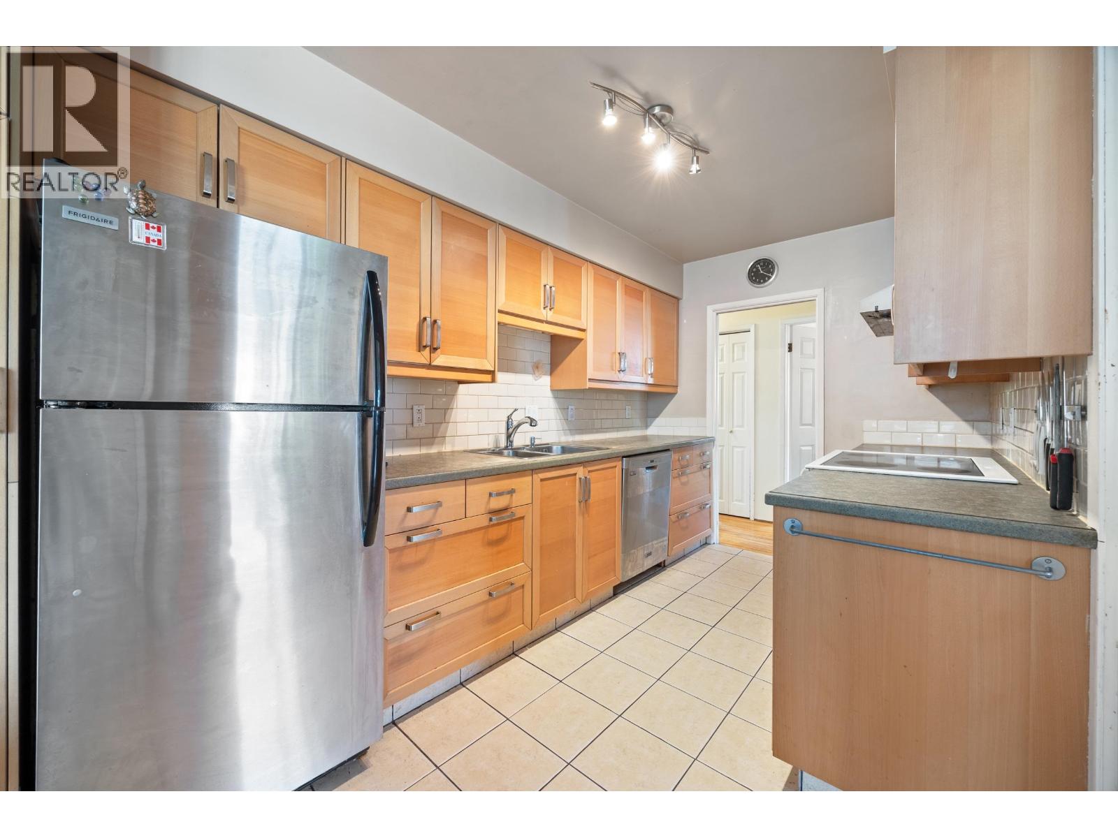 1530 SHERLOCK AVENUE, Burnaby