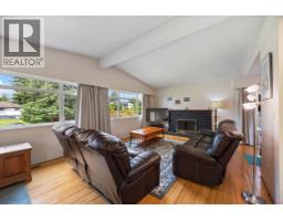 1530 Sherlock Avenue, Burnaby, BC V5A2M8 Photo 7