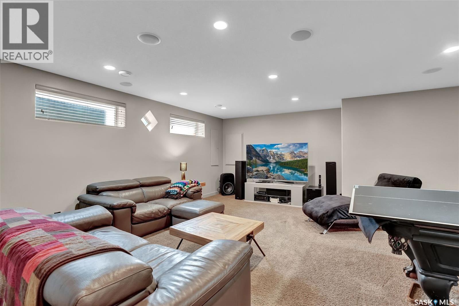 4635 Ellard COURT - 34