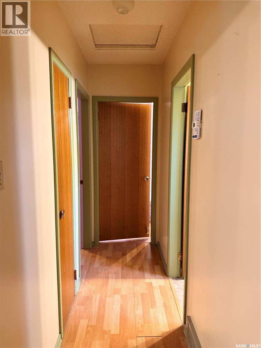 512 McNab STREET - 13