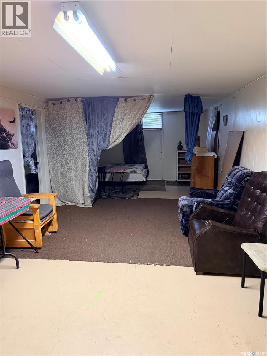 512 McNab STREET - 20