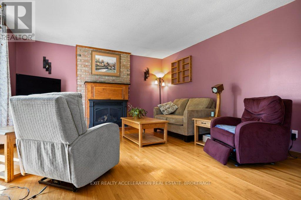 1225 TOWNLINE ROAD - 6