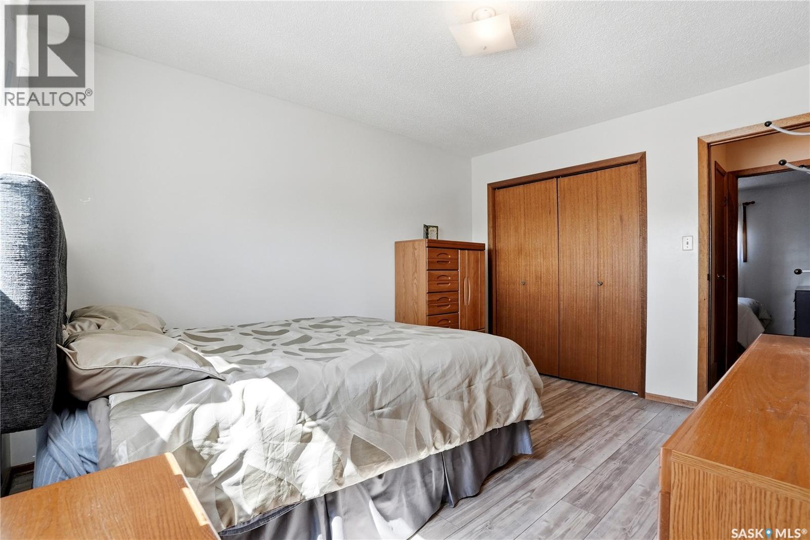 315 Smith PLACE - 24
