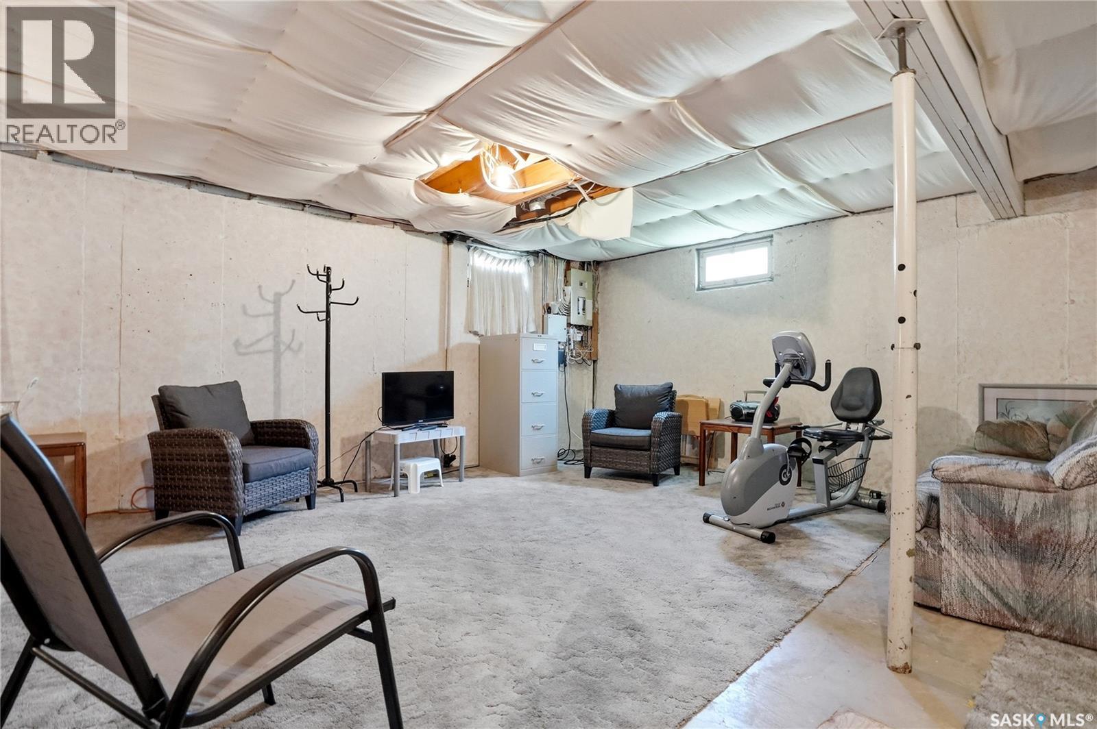315 Smith PLACE - 31