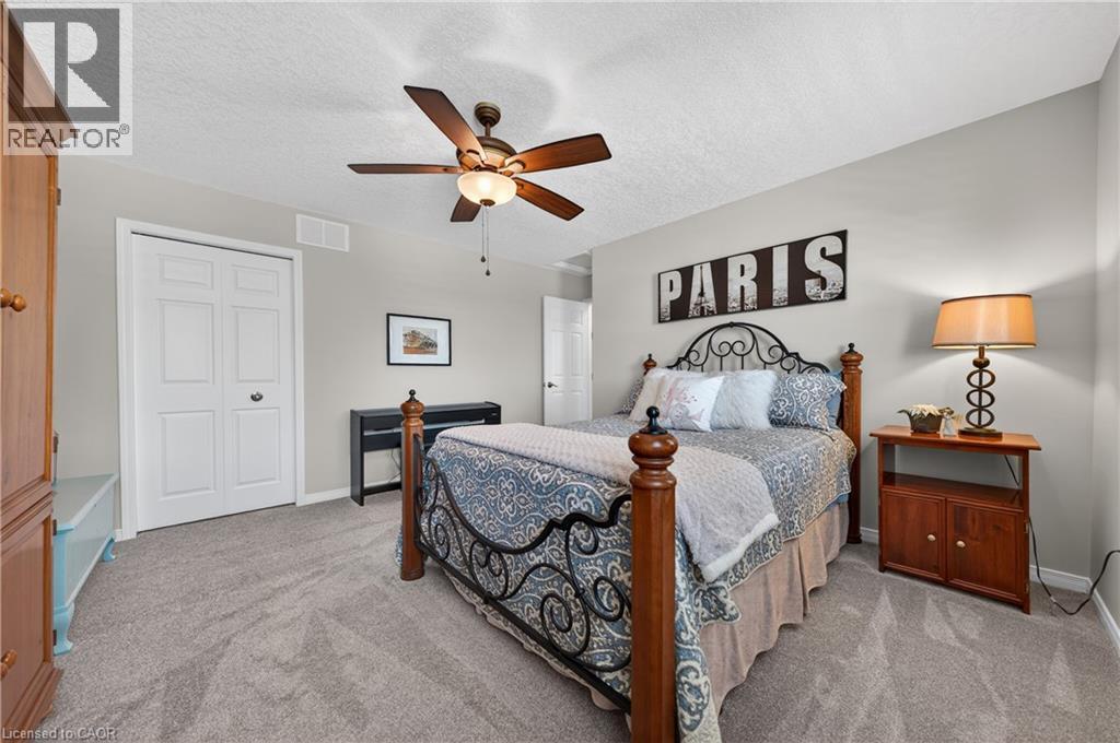 63 PENTLAND Drive - 33