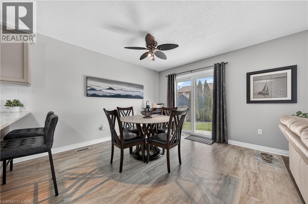 63 PENTLAND Drive - 16