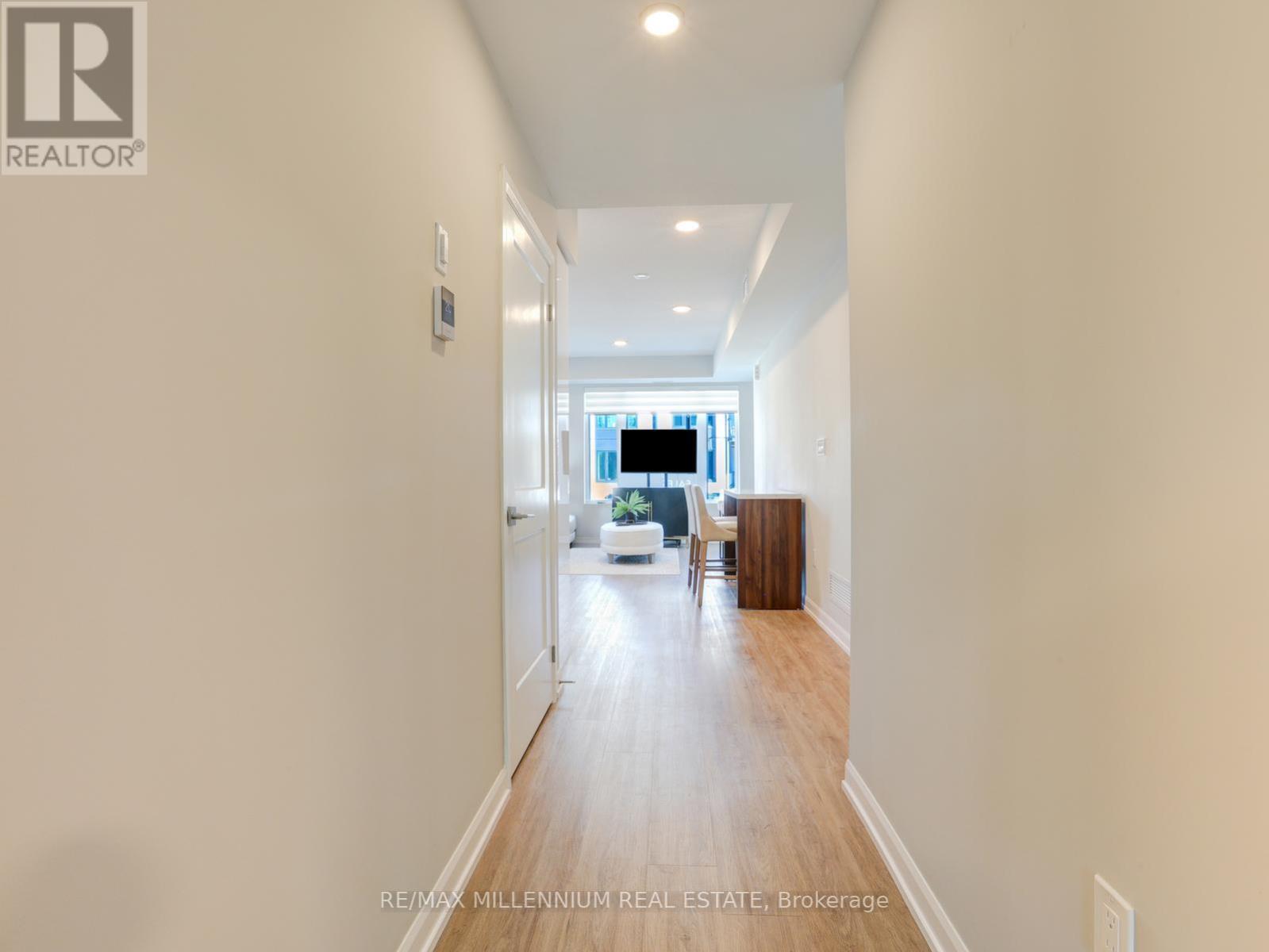 #423 708 WOOLWICH STREET - 20