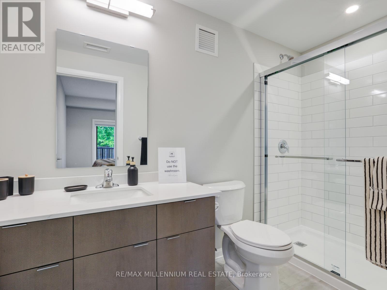 #423 708 WOOLWICH STREET - 34