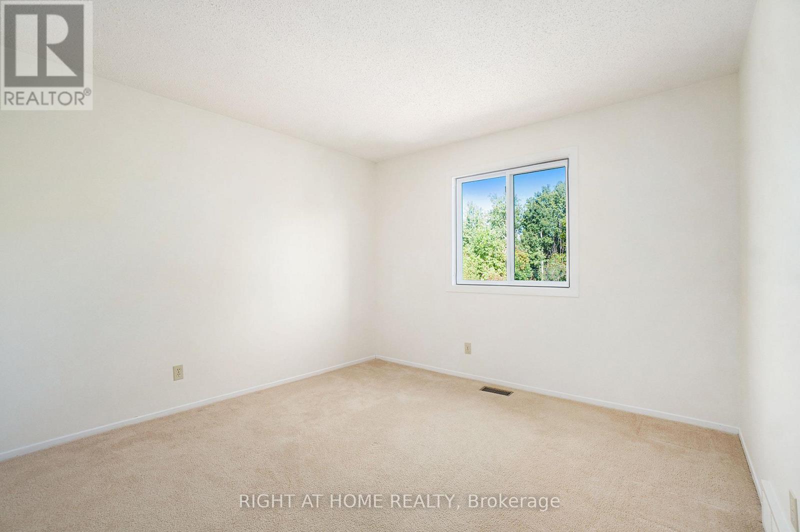 82 NESTOW DRIVE - 19