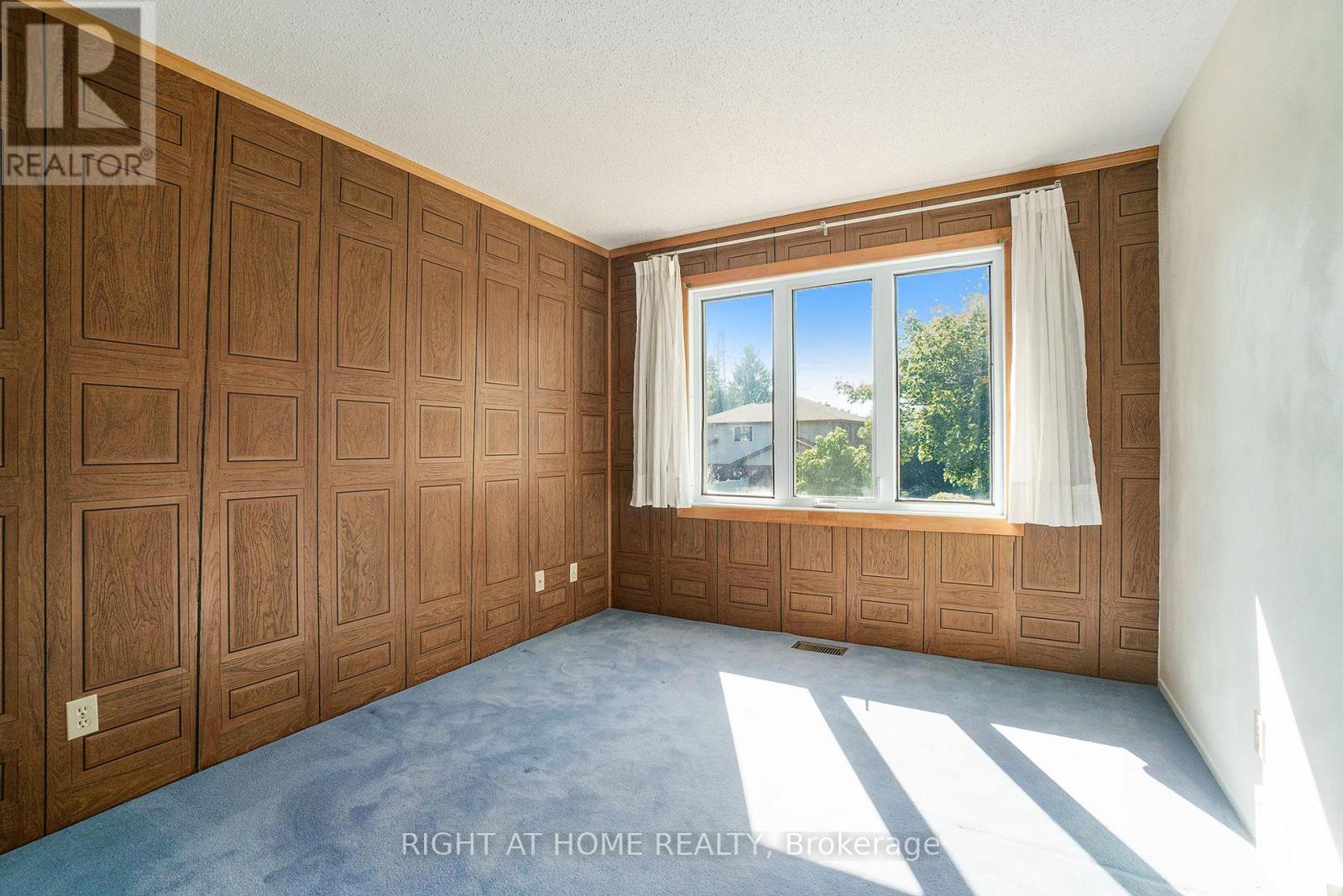 82 NESTOW DRIVE - 20
