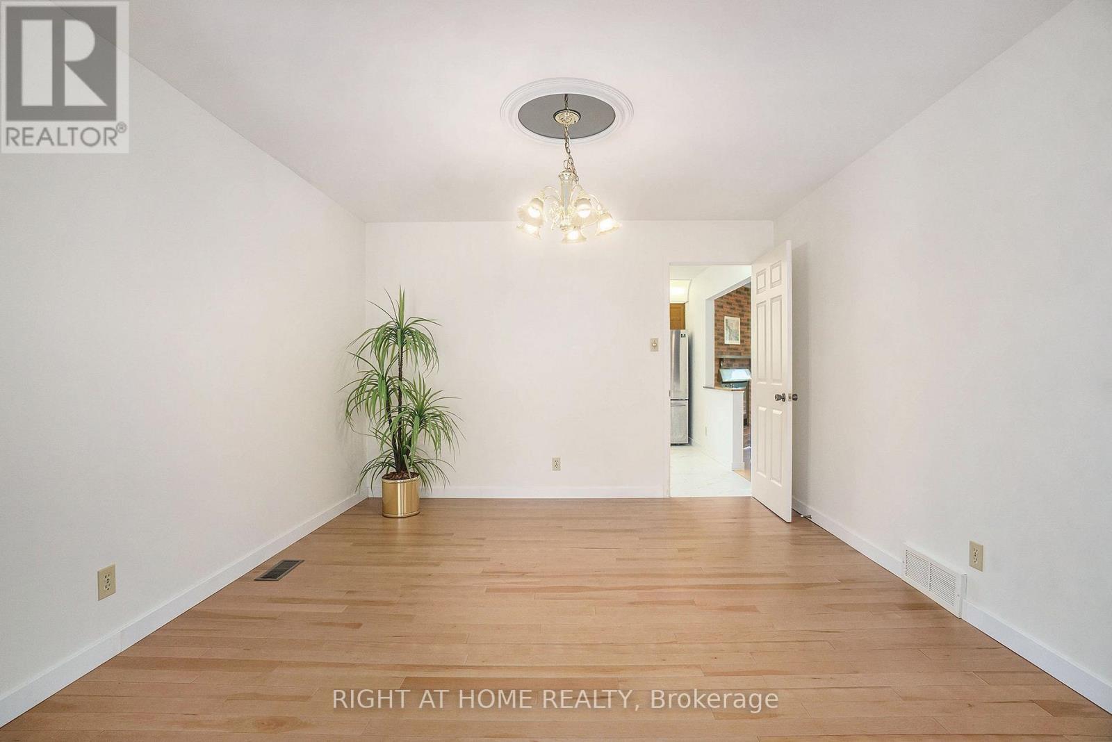 82 NESTOW DRIVE - 6
