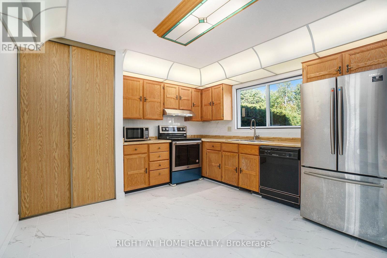 82 NESTOW DRIVE - 8