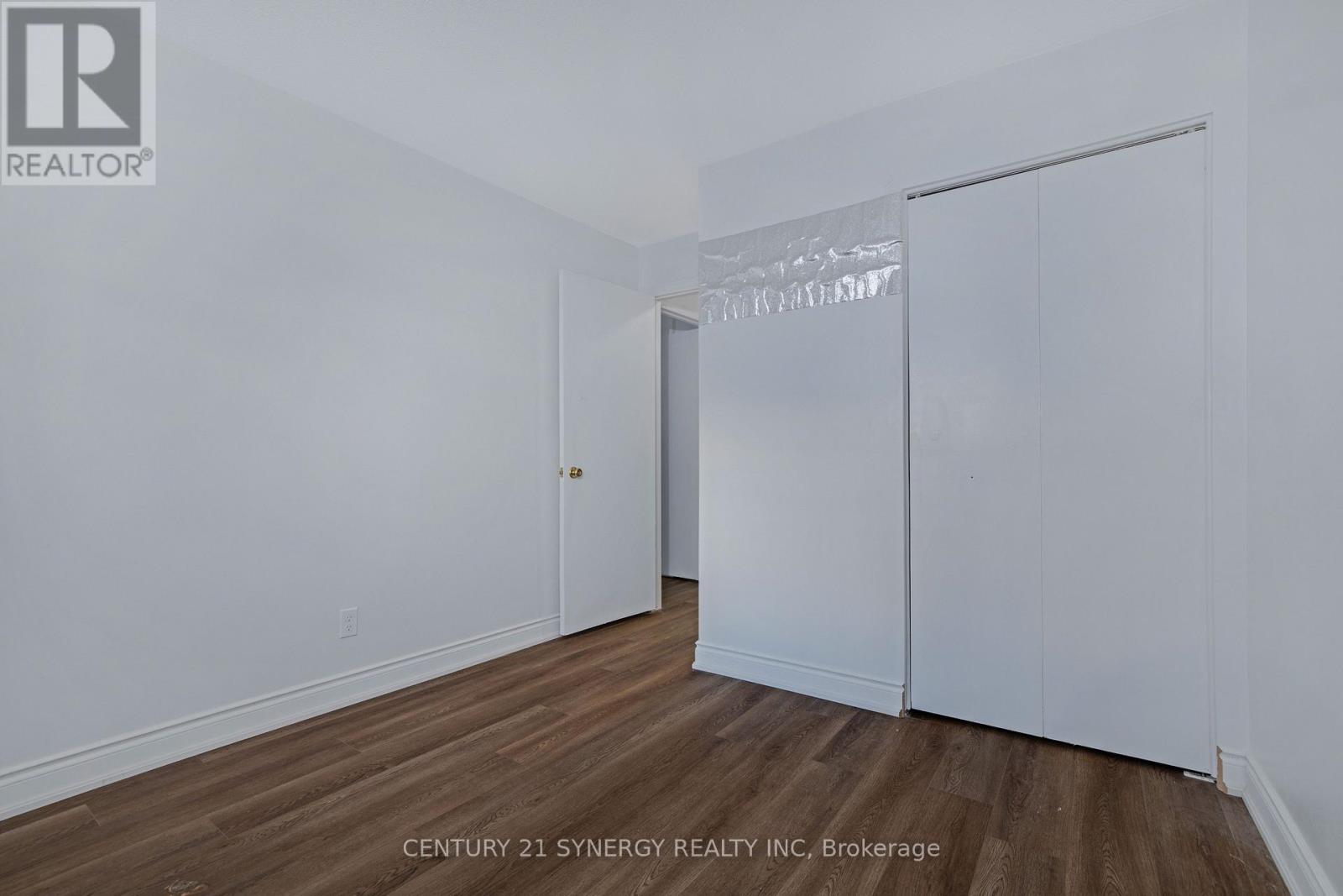 #403 1589 ST BERNARD STREET - 20