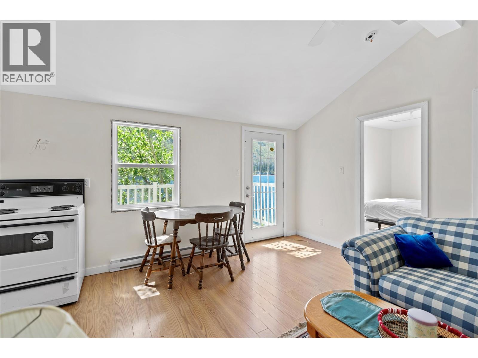 2517 Loon Lake Road - 11