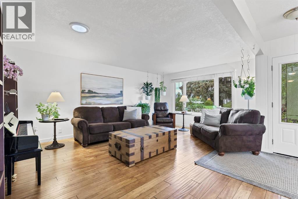 2520 22 Avenue SE - 14